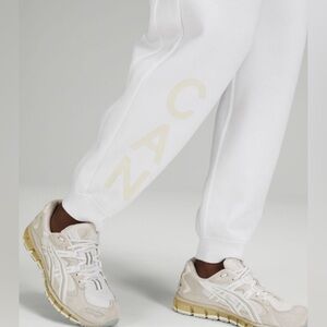 [XXL] NWT Men’s Lululemon City Sweat Jogger Olympic Team Canada In White